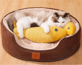 Interactive Cat Toy with Catnip