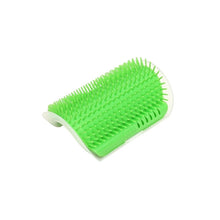 Alternate view of the 3 in 1 Scratcher Massager for Cats