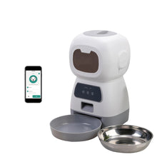 4.5L Smart Automatic Pet Feeder, product photo 3 of 9