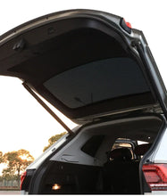Custom Magnetic Car Window Sunshade, product photo 4 of 12