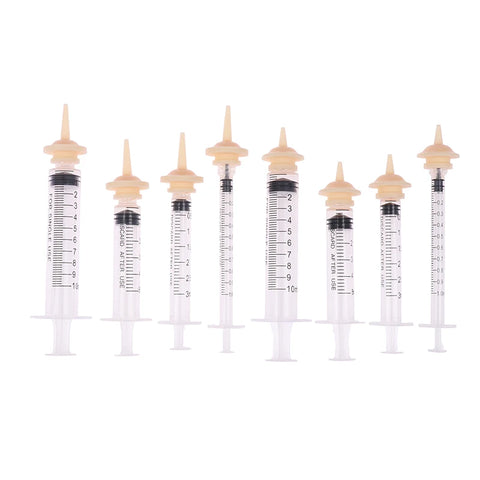 Newborn pet feeding nozzle with silicone nipples for puppies and kittens