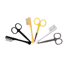 Alternate view of the Pet Facial Cleaning Comb