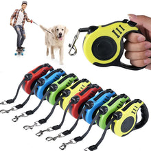 Alternate view of the Retractable Pet Leash