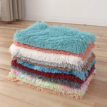 Alternate view of the Soft Cosy Blanket for Pets
