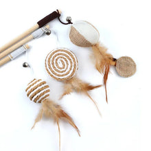 Stretchable Feathered Teaser Toys for Cats, product photo 8 of 9